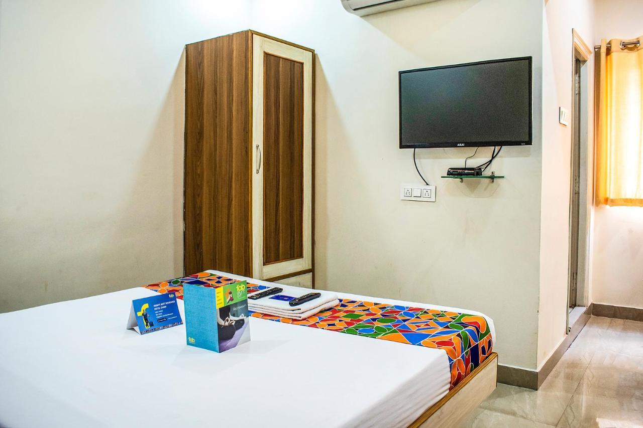 Fabexpress Sri Lakshmi Deluxe Sivarampalli Hotell Hyderabad Eksteriør bilde