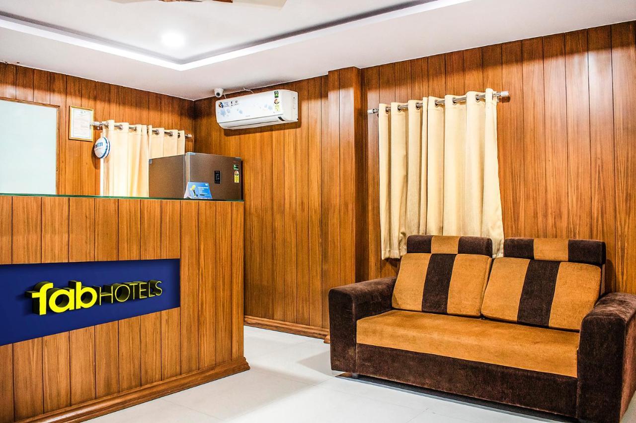 Fabexpress Sri Lakshmi Deluxe Sivarampalli Hotell Hyderabad Eksteriør bilde